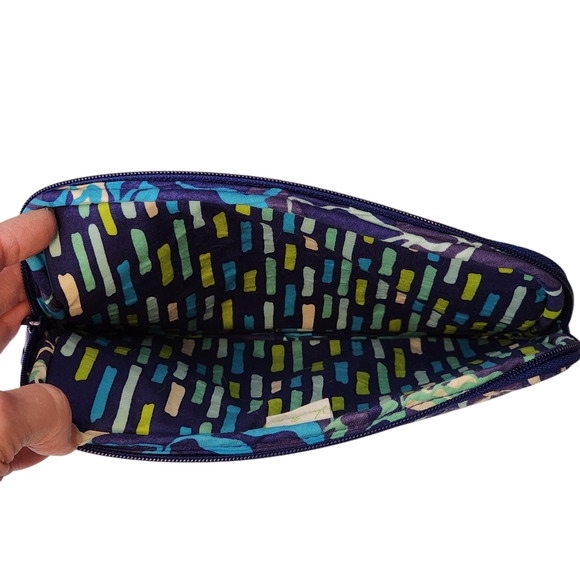 Vera‎ Bradley Cosmetic Case Blue White Green Floral 9"x7" Travel Vacation Clutch - Picture 7 of 9